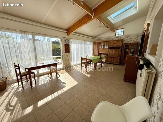 Maison 6 pièces 121 m²