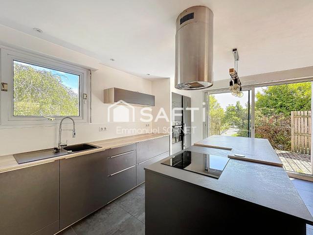 Maison 6 pièces 121 m²