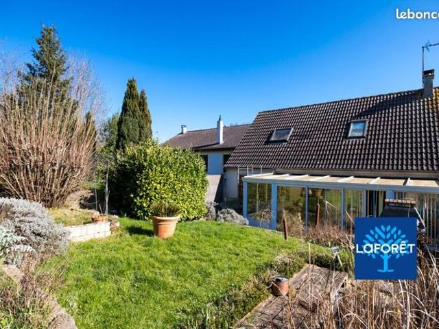 Maison 6 pièces 121 m²