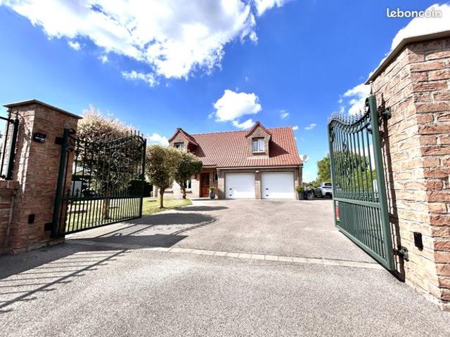 Maison 6 pièces 121 m²