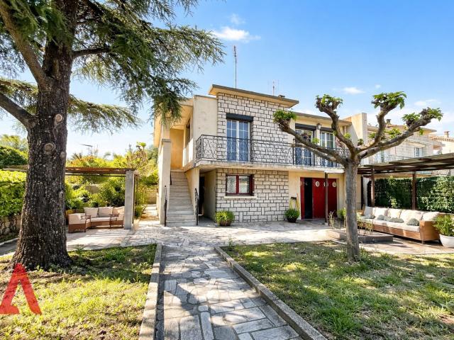 Maison 6 pièces 121 m²