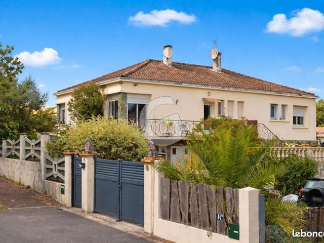 Maison 6 pièces 121 m²