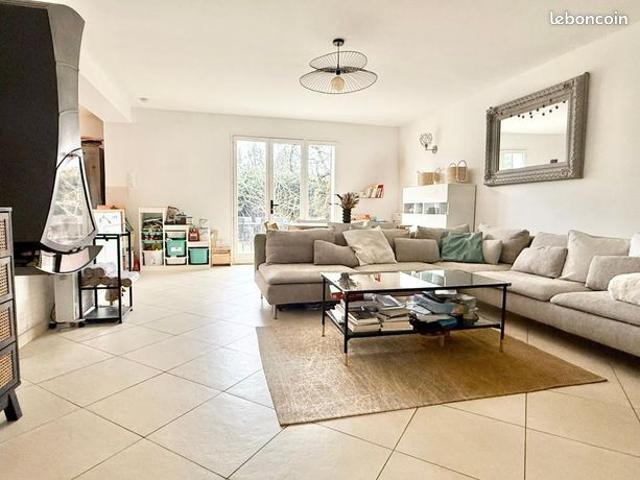 Maison 6 pièces 121 m²