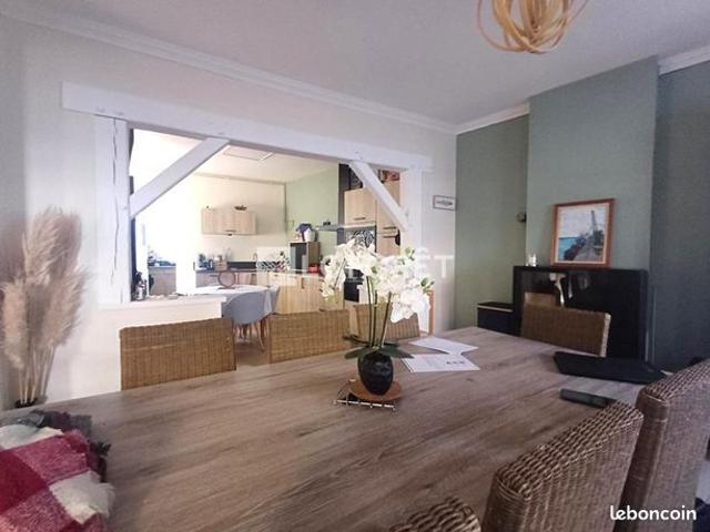 Maison 6 pièces 121 m²