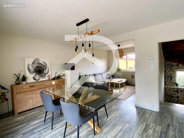 Maison 6 pièces 121 m²