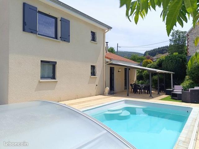 Maison 6 pièces 121 m²