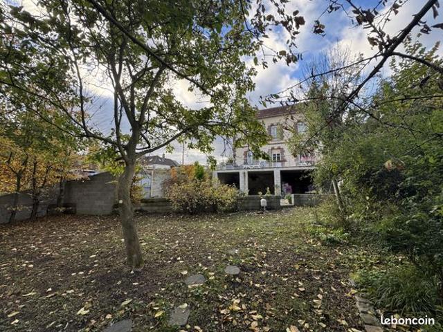 Maison 6 pièces 121 m²
