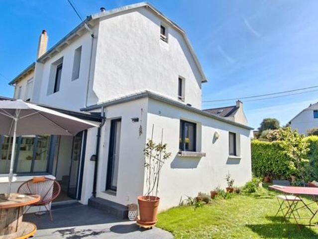 Maison 6 pièces 121 m²