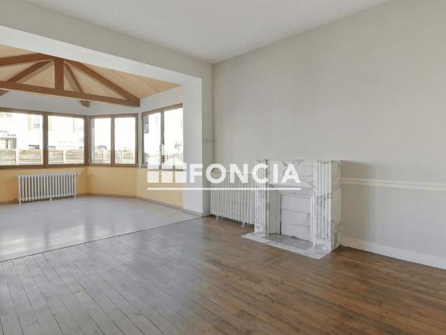 Maison 6 pièces 121 m²