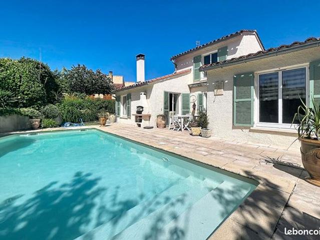 Maison 6 pièces 121 m²