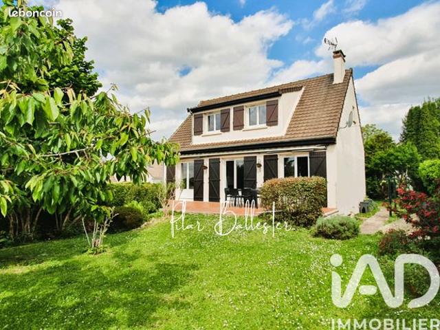 Maison 6 pièces 121 m²