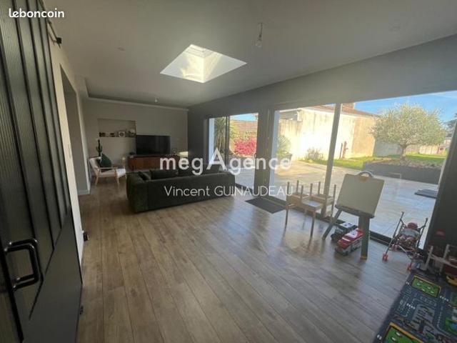 Maison 6 pièces 121 m²