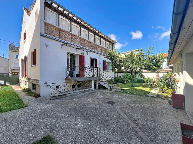 Maison 6 pièces 121 m²