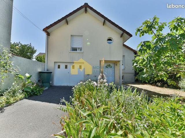 Maison 6 pièces 121 m²