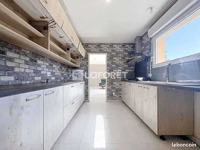 Maison 6 pièces 121 m²