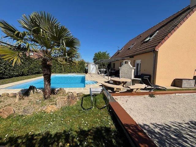 Maison 6 pièces 121 m²