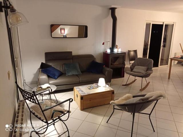 Maison 6 pièces, 121 m² à louer à Le Bono 56400