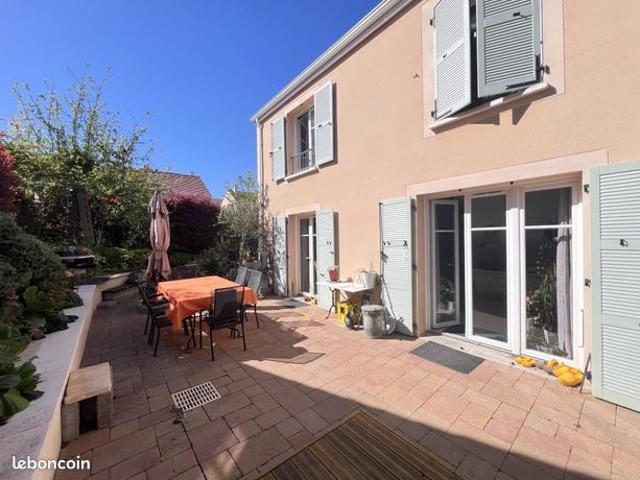 Maison 6 pièces 122 m²