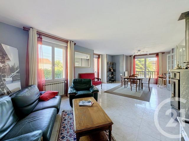 Maison 6 pièces 122 m²