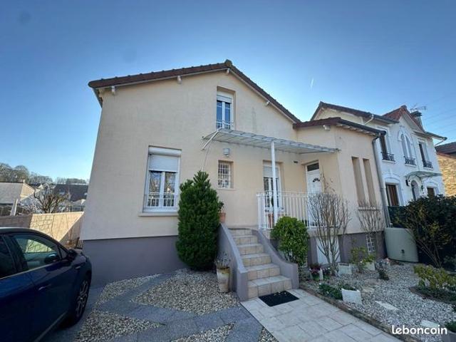 Maison 6 pièces 122 m²