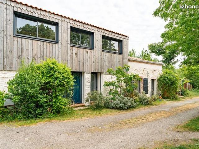 Maison 6 pièces 122 m²