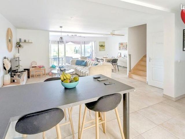Maison 6 pièces 122 m²