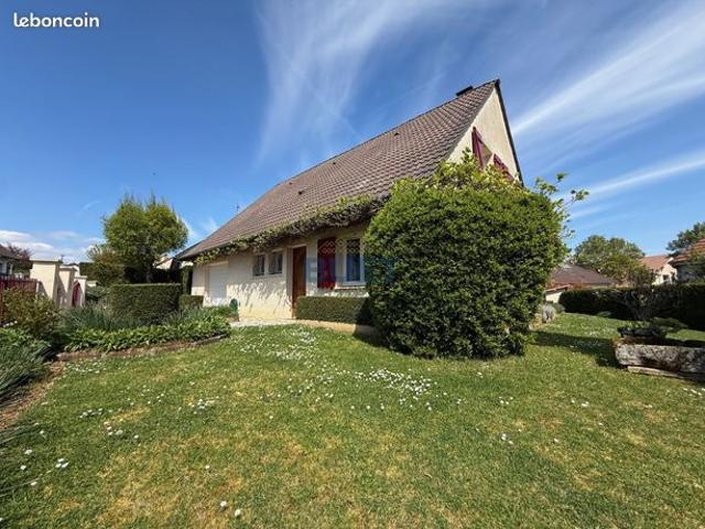 Maison 6 pièces 122 m²