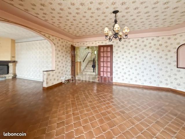 Maison 6 pièces 122 m²