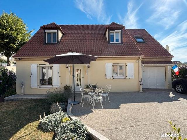 Maison 6 pièces 122 m²