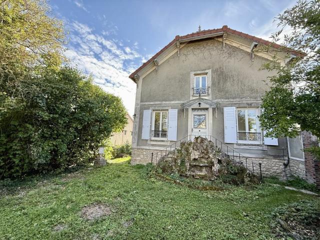 Maison 6 pièces 122 m²