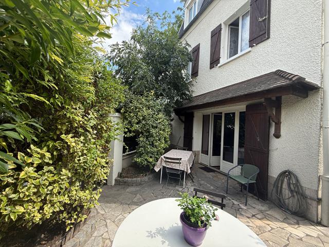 Maison 6 pièces 122 m²