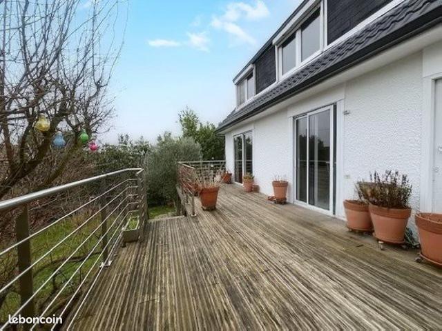 Maison 6 pièces 122 m²