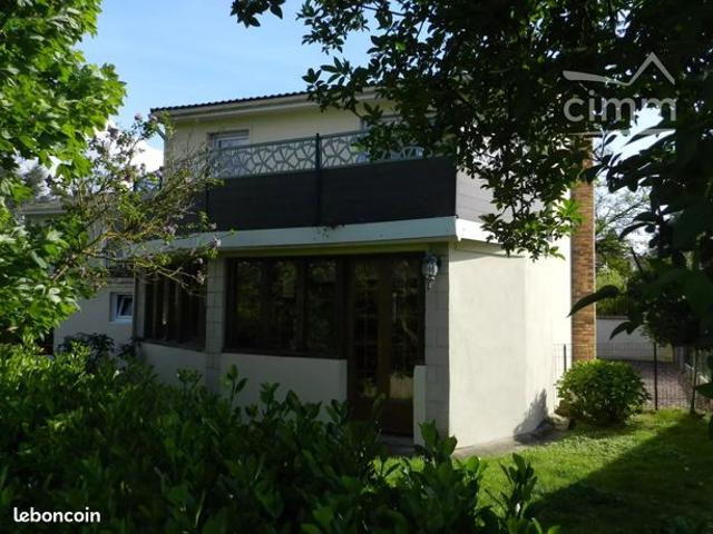 Maison 6 pièces 122 m²