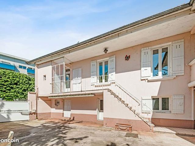 Maison 6 pièces 122 m²