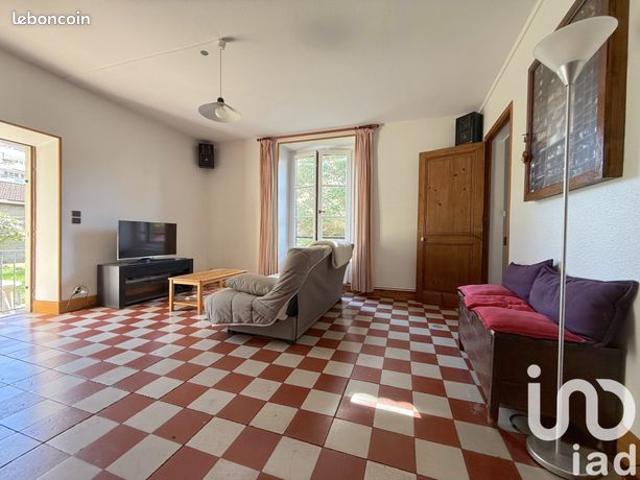 Maison 6 pièces 122 m²