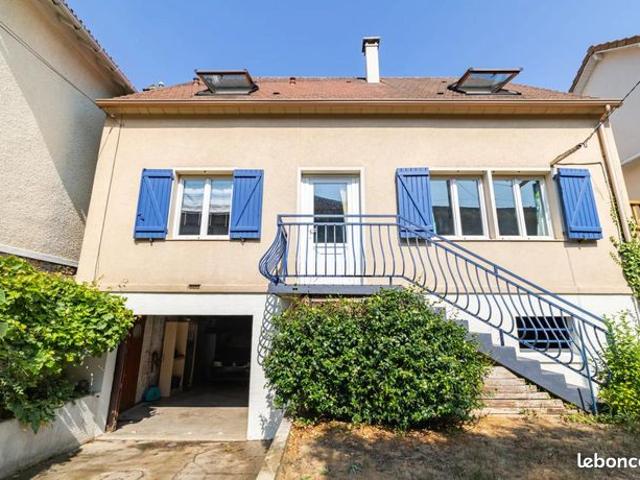 Maison 6 pièces 122 m²