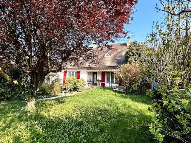 Maison 6 pièces 122 m²
