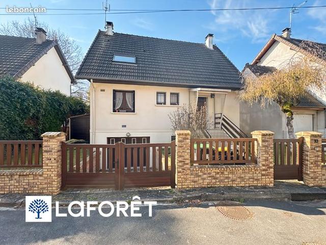 Maison 6 pièces 122 m²