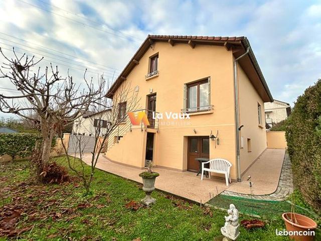 Maison 6 pièces 122 m²