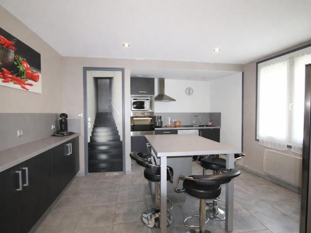 Maison 6 pièces 122 m²