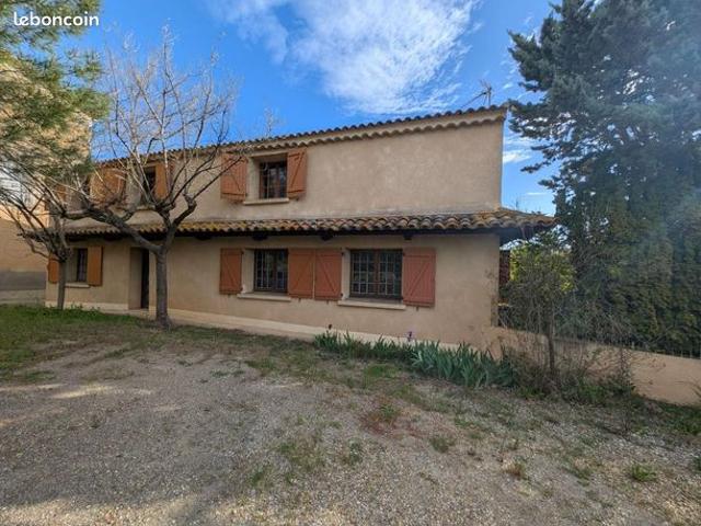 Maison 6 pièces 122 m²