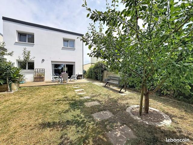 Maison 6 pièces 122 m²
