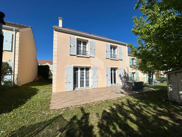 Maison 6 pièces 122 m²