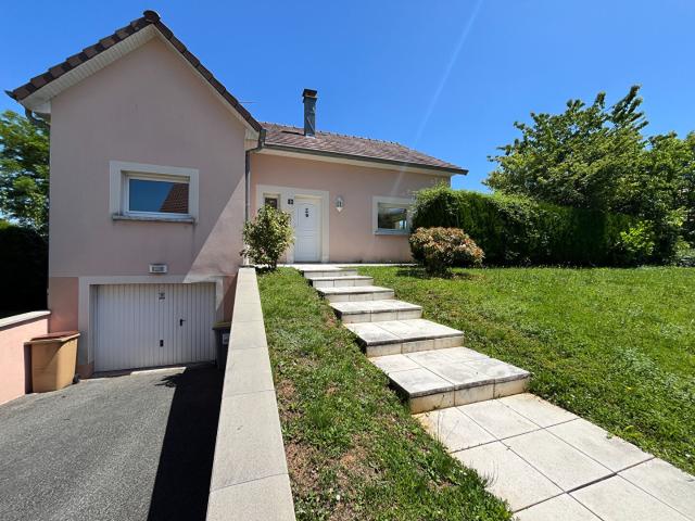 Maison 6 pièces 122 m²
