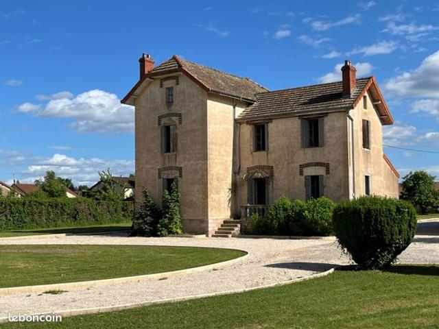 Maison 6 pièces 122 m²