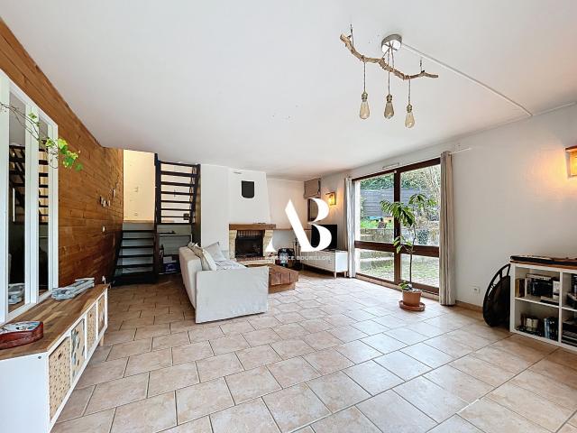 Maison 6 pièces 122 m²