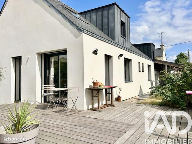 Maison 6 pièces 122 m²