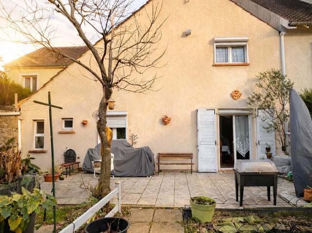 Maison 6 pièces 122 m²
