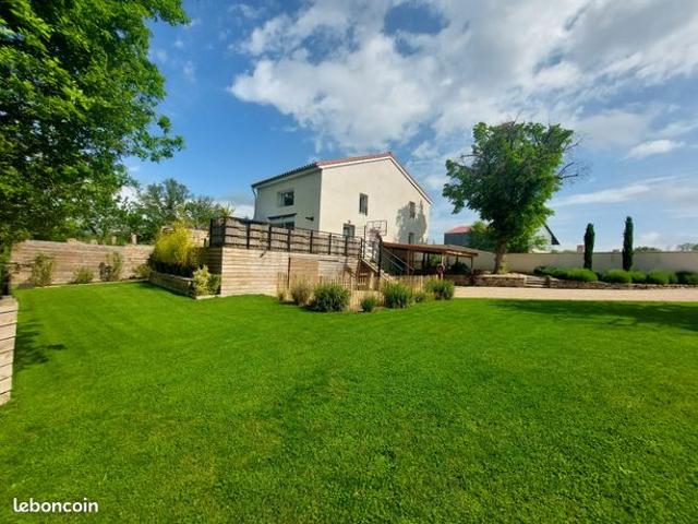 Maison 6 pièces 122 m²
