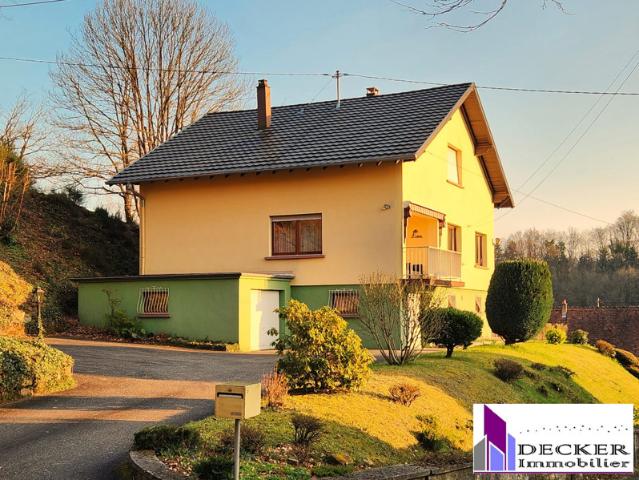 Maison 6 pièces, 122 m², combles aménageables, terrain de 14